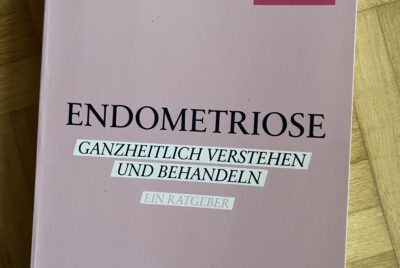 Endometriose-Ratgeber in 4. Auflage!